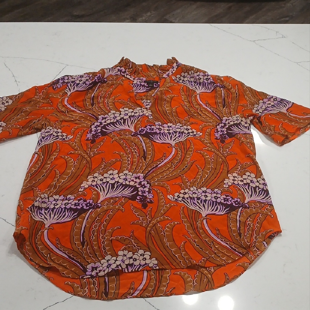 Ann Taylor Orange Floral Print Short Sleeve Blouse